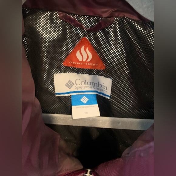 Columbia Puffer Vest - Picture 2 of 3